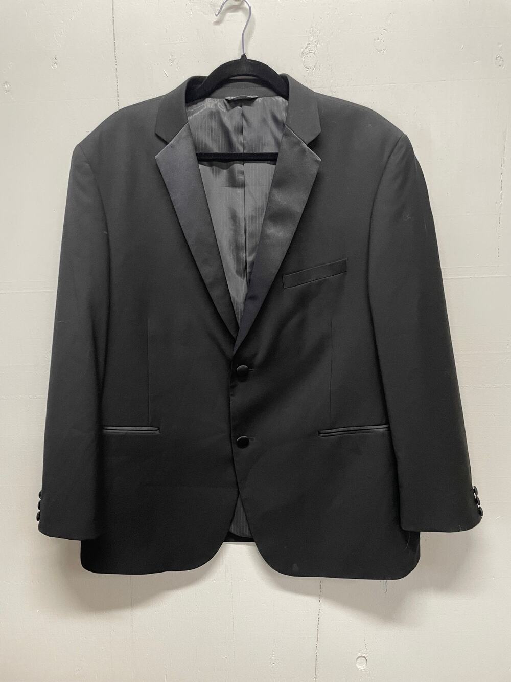 Caravelli Slim Men's Tuxedo Jacket in Black Size Medium, See Measurements